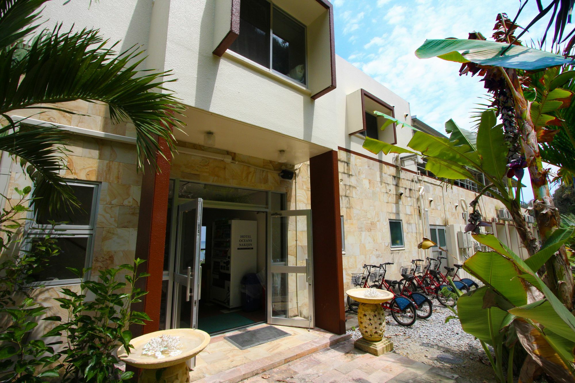 Oceans Hotel